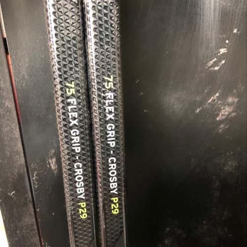 CCM trigger2  right hand 75 flex Grip Crosby curve Brand New 2 Pack