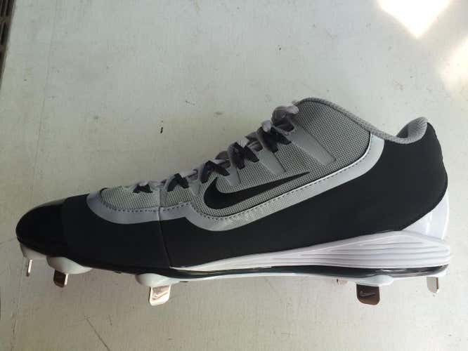 New Nike Baseball Huarache Metal Cleats. Size 10