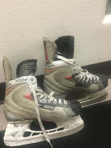 Bauer (Nike) XXV Skates Size 6