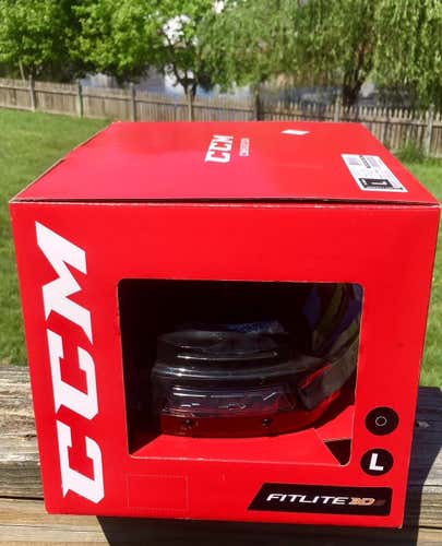 New CCM FitlLite 3DS Helmet Senior Large