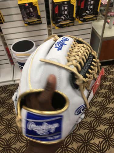 Rawlings Gold Glove Club 11.75" Heart of the Hide Glove