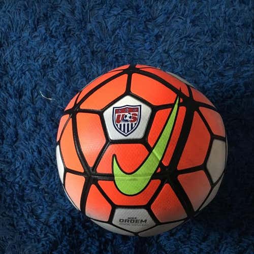 Nike USA Ordem