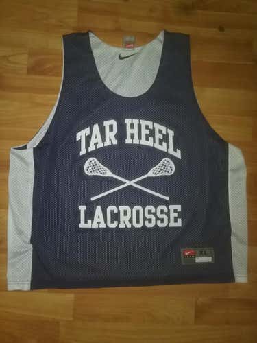 NIKE PINNIE UNC TARHEEL