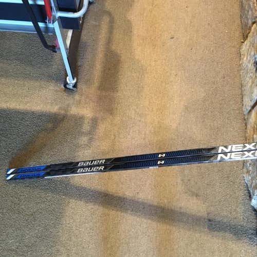 2 1N Hockey Stick Shafts