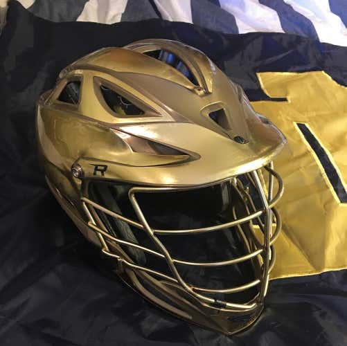 Notre Dame Team Issue: Game Used Notre Dame chrome Cascade R