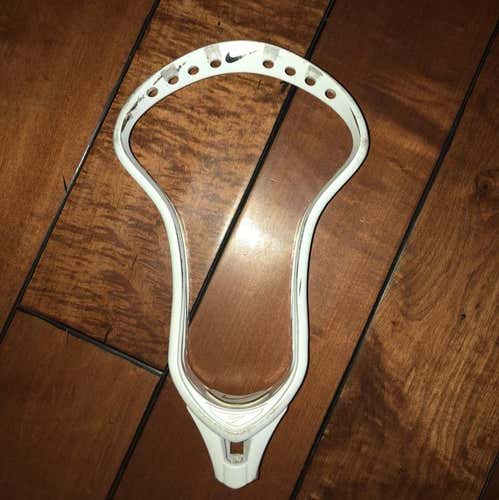 NIKE CEO *NO TRADES*