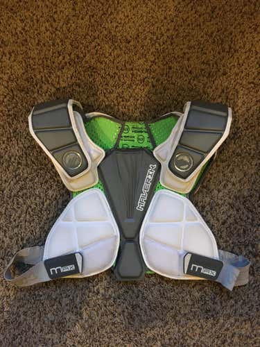 Maverik MAX Speed Shoulder Pads LN
