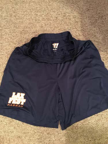 Long Island Showcase Shorts