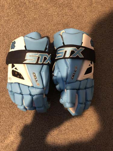 UNC Carolina/Navy- Customized STX Cell 4 Gloves