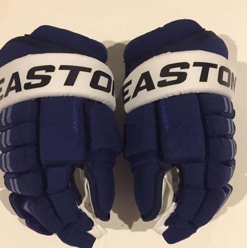 Easton Tampa Bay Lightning Hockey Gloves