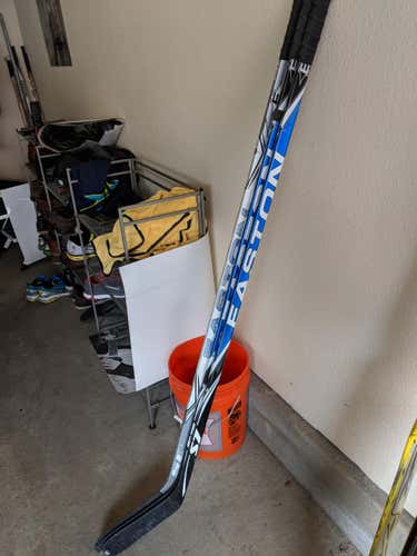 3 Easton Zetterberg Curve Stick Righty - 2 Model S7 & 1 SE6