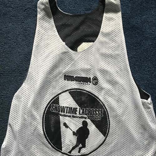 Maverick Pinnie