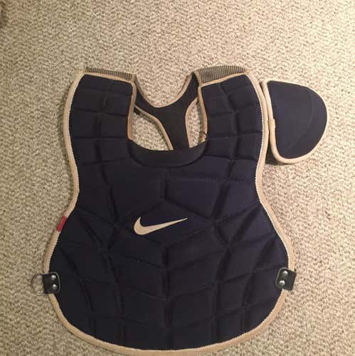 Nike Catchers Gear NEED GONE BY TONIGHT, Willing To Negotiate