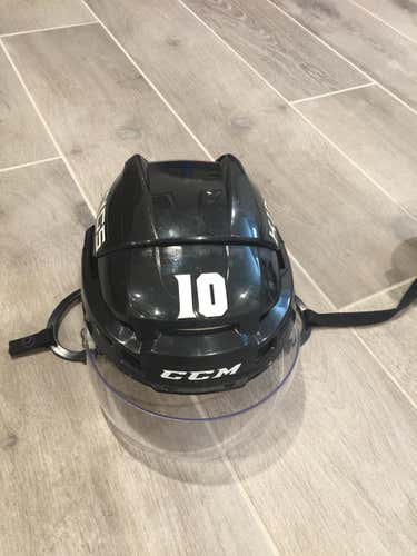 LA KINGS Pro Stock CCM Vector V08 Helmet