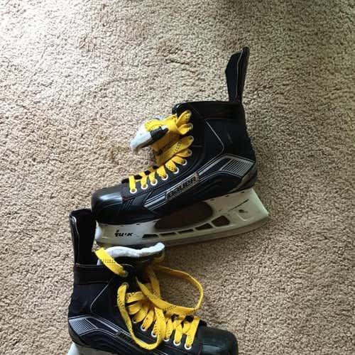 Bauer Vapor X400 Size 10