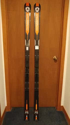 2017 Dynastar Speed 175 cm GS Skis