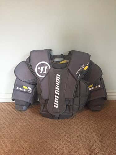 Warrior Ritual G2  Chest and Arm Protector Goalie Chest Protector Intermediate