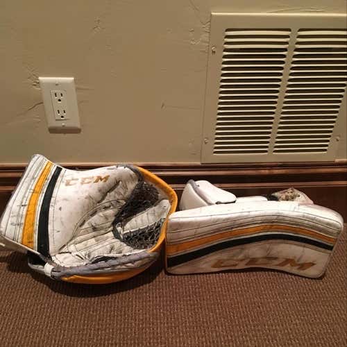 Helvig Pro Stock CCM Pro Glove Set