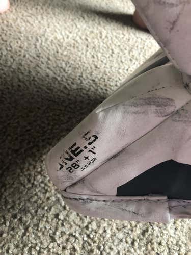 Bauer One.5 Goalie Leg Pads Junior (28+1)