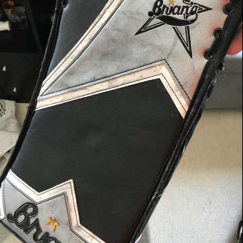 Brian’s Senior Blocker Glove