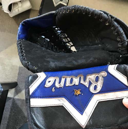 Brain’s Senior Catcher Glove