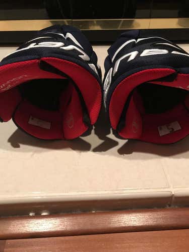 Like-New Bauer Vapor 1X Gloves Senior