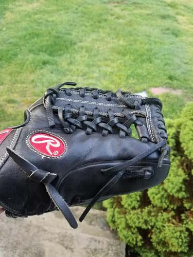 Rawlings Gold Glove Gamer Glove