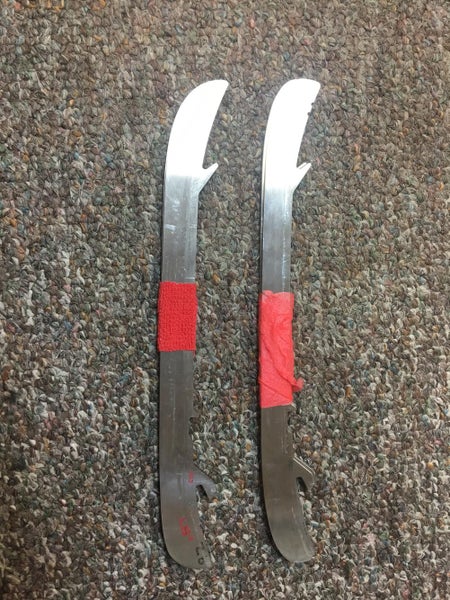Bauer ls3 Edge runners sz263 25.00 or 50.00 for 2 Pair
