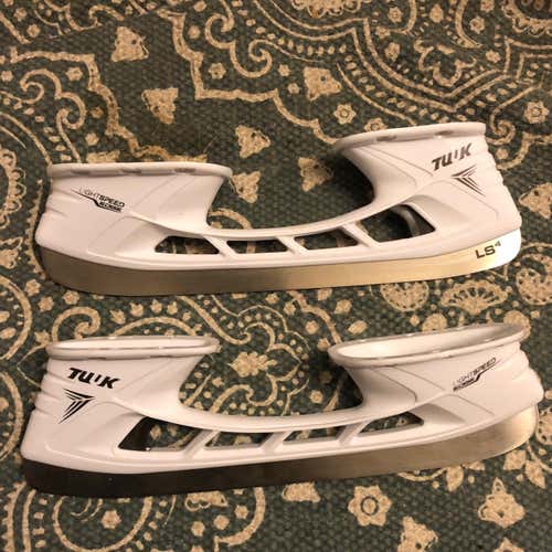 Brand New Bauer Lightspeed edge holders And LS4 Steel