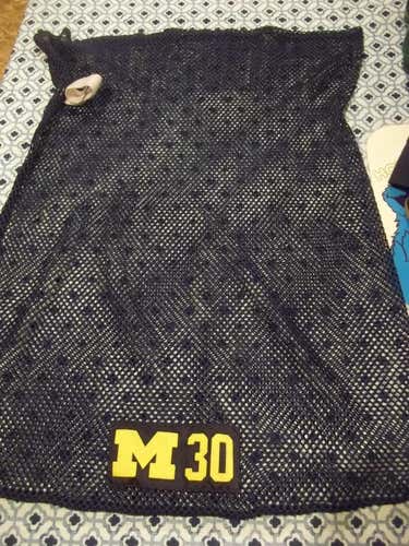UNIVERSITY OF MICHIGAN LAUNDRY BAG