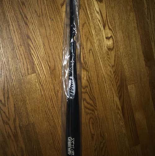Brand New Zinger Pro Grade Maple Bat