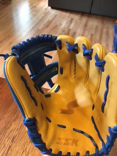 New SSK BAEZ Pro Model Glove