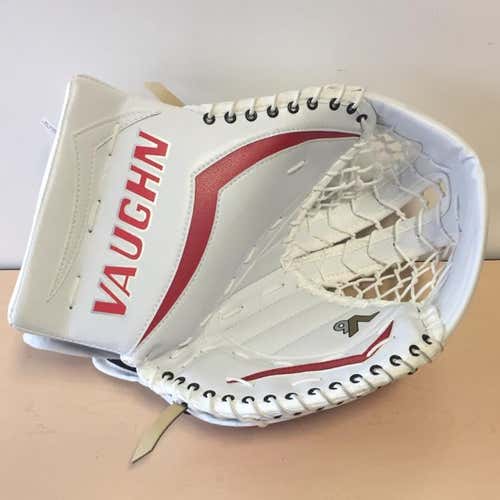 Vaughn V6 2200 Pro Trapper Sr White/Red