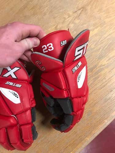 STX Cornell #23 Stallion 500 Gloves