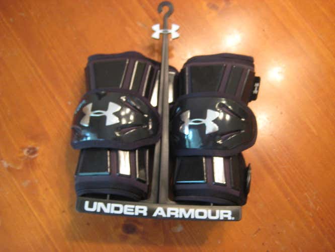 Under Armour Revenant Arm Pads L large black NEW Maryland