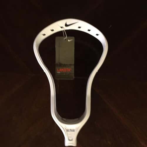 BNWT Nike Lakota U