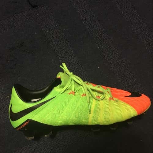 Nike Hypervenom