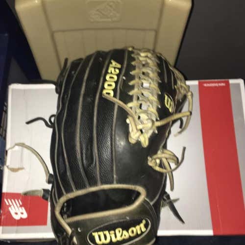 Wilson A2000 Pro stock sheepskin glove(Will trade for outfield glove with H web)