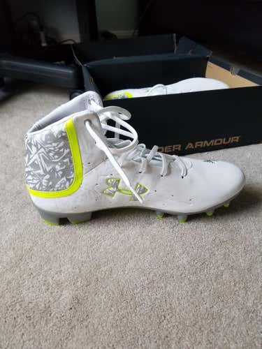 Brand New UA Banshee Mid MC Size 10.5 White