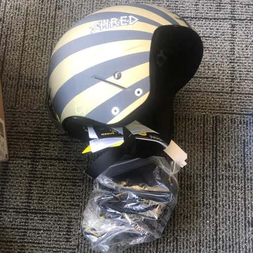 BASHER NOSHOCK HELMET (Small and Medium) DHEBASG14S