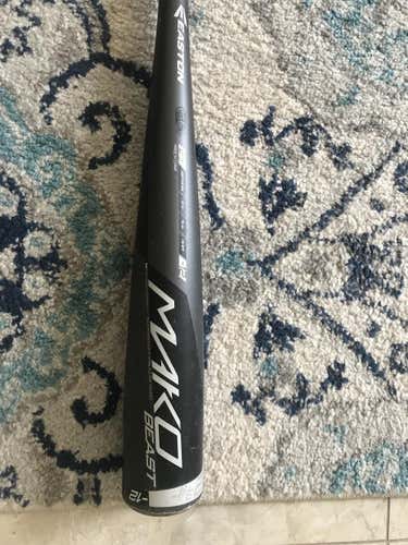 Easton 2017 Mako Beast Bat