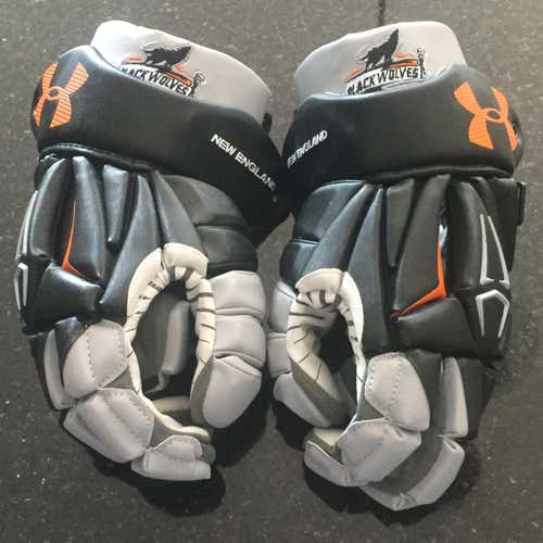 New England Black Wolves NLL gloves