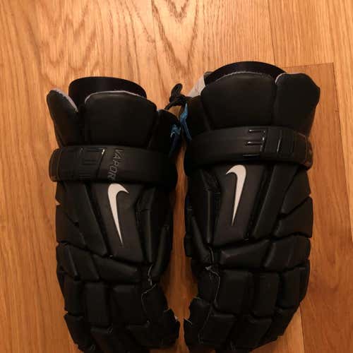 Brand New LE Nike Vapor Elite Thompson Black Gloves