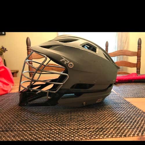 Cascade R Matte Gray Lacrosse Helmet