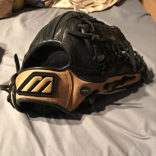 Mizuno Classic 13”