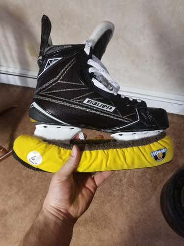 New Bauer Supreme 1S Skates Senior Size 10.5