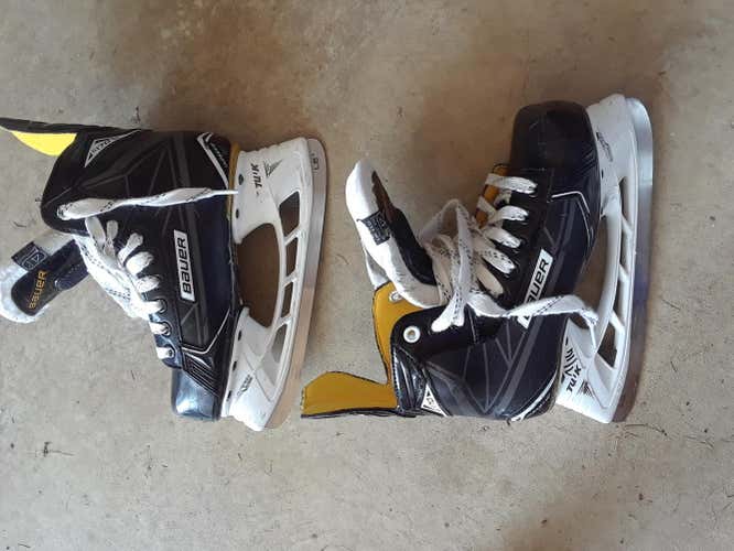 Bauer s170 Skates Intermediate Size 4.5