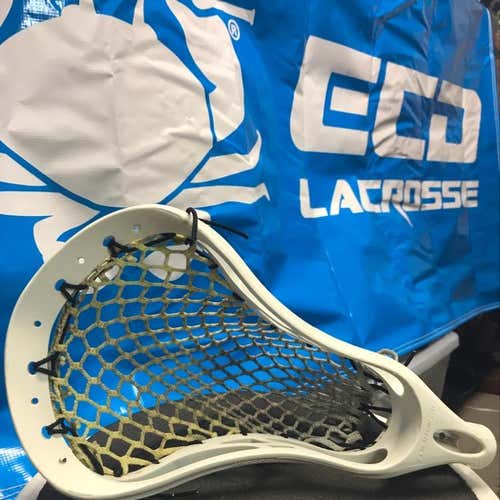 Warrior Evolution 2.0 Strung With ECD OG Yellow To White Wax Fade