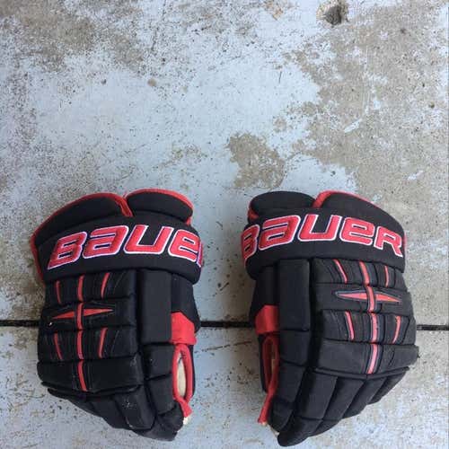 Bauer 4-Roll Pro 15in Gloves