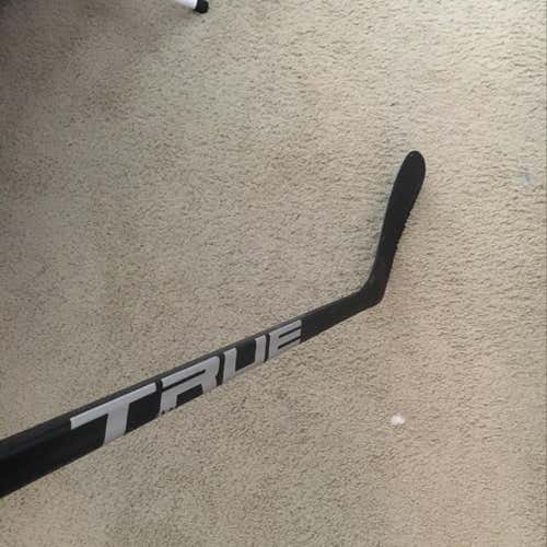 Used True Xcore 7 Hockey Stick 85 Flex